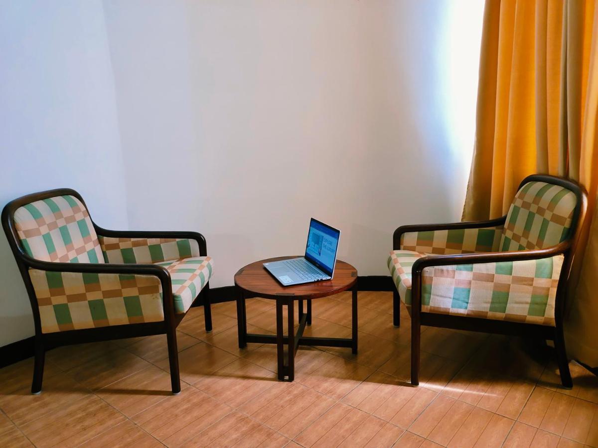 Presidency Kochi City Centre Eksteriør bilde