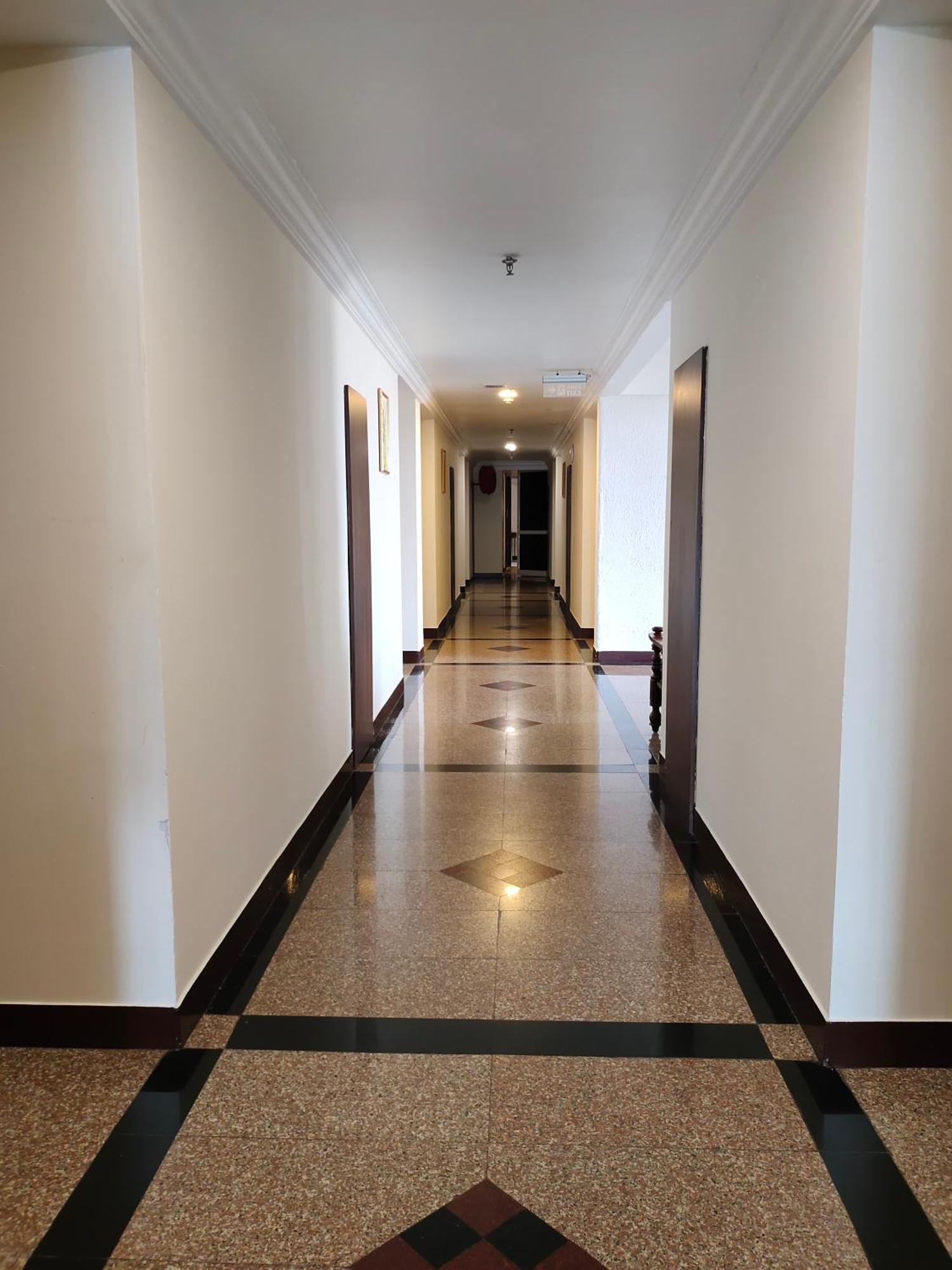 Presidency Kochi City Centre Eksteriør bilde