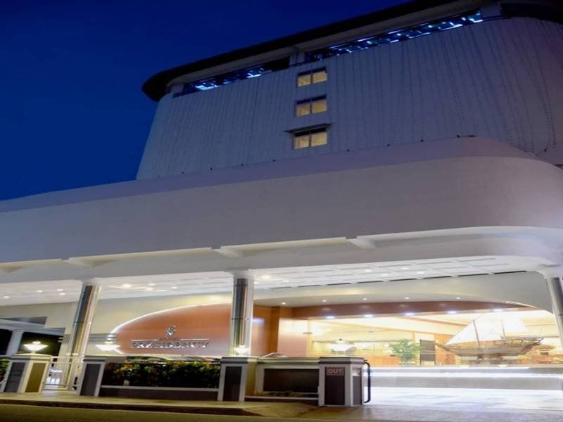 Presidency Kochi City Centre Eksteriør bilde