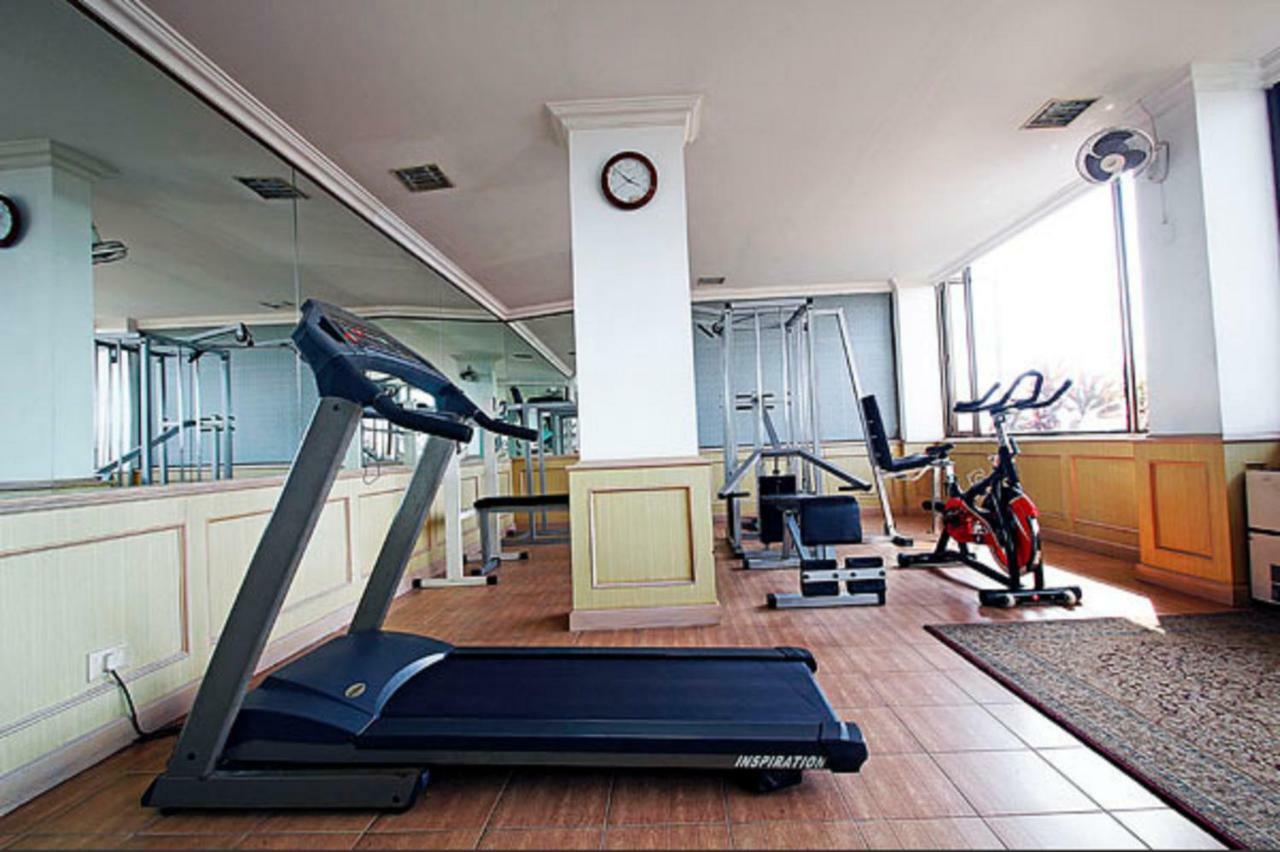 Presidency Kochi City Centre Eksteriør bilde