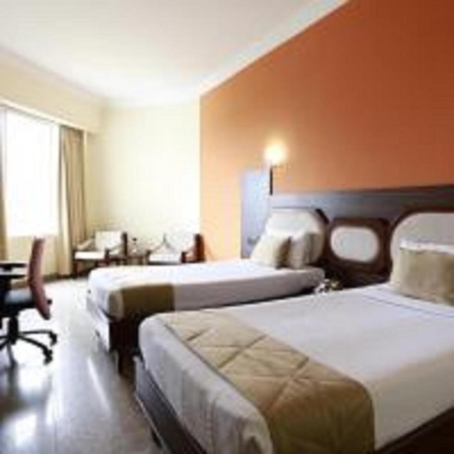 Presidency Kochi City Centre Eksteriør bilde